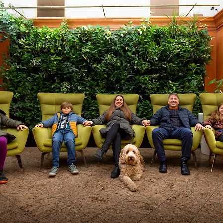 Family By Astoria & Medical Lägenhetshotell 4*