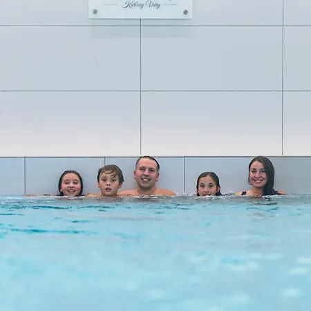 Aparthotel Family By Astoria & Medical Karlovy Vary