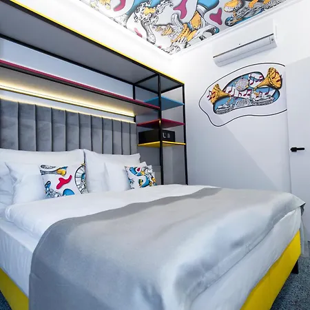 Family By Astoria & Medical Aparthotel 4*