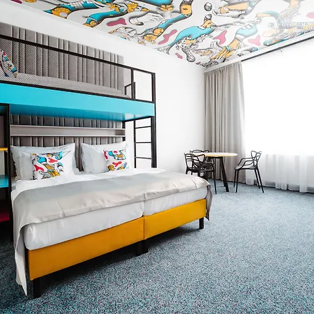 Lägenhetshotell Family By Astoria & Medical