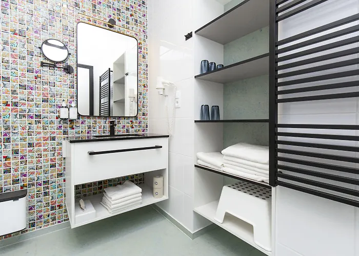 Family By Astoria & Medical Aparthotel Karlovy Vary