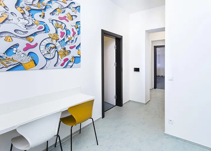 Family By Astoria & Medical Aparthotel